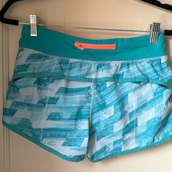 Ivivva Shorts size 14 EUC - Picture 3 of 4